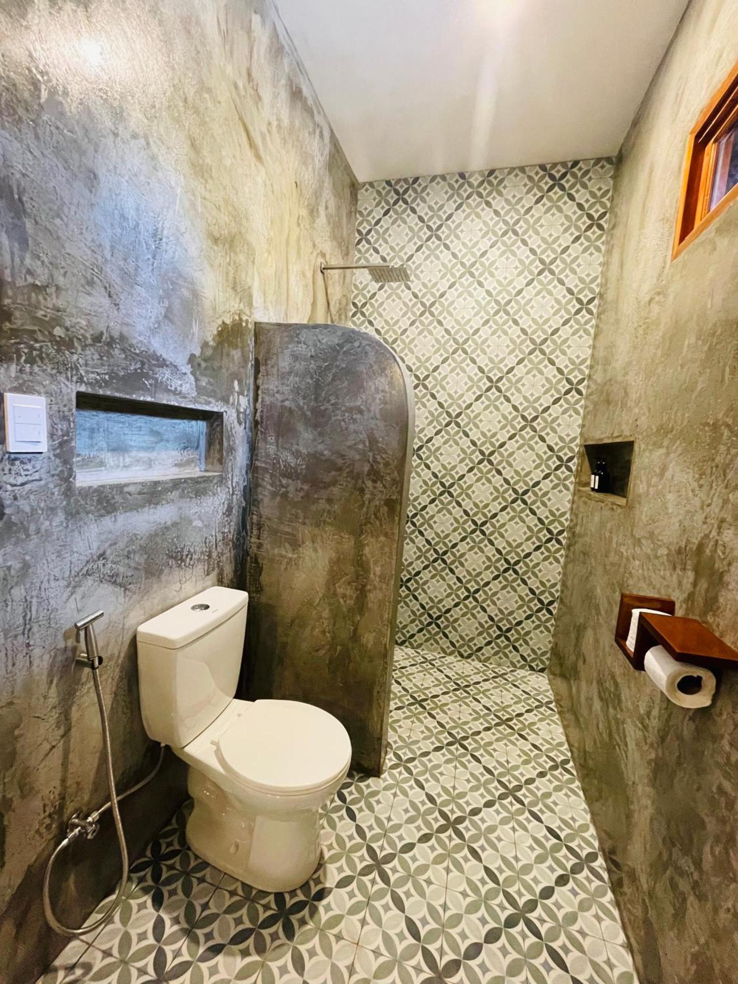 Maayong Hostel (Adults Only) 몰볼 외부 사진