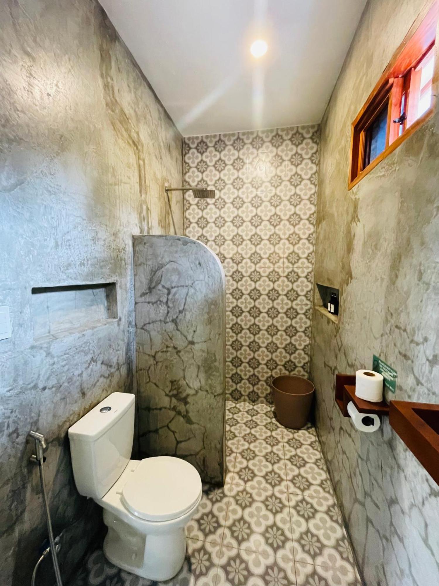 Maayong Hostel (Adults Only) 몰볼 외부 사진