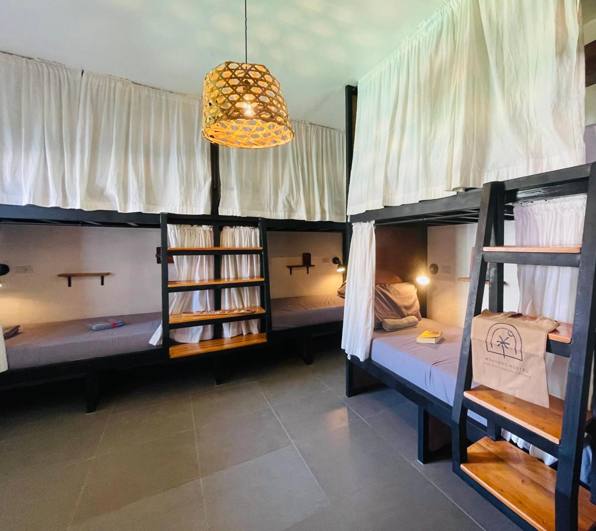 Maayong Hostel (Adults Only) 몰볼 외부 사진