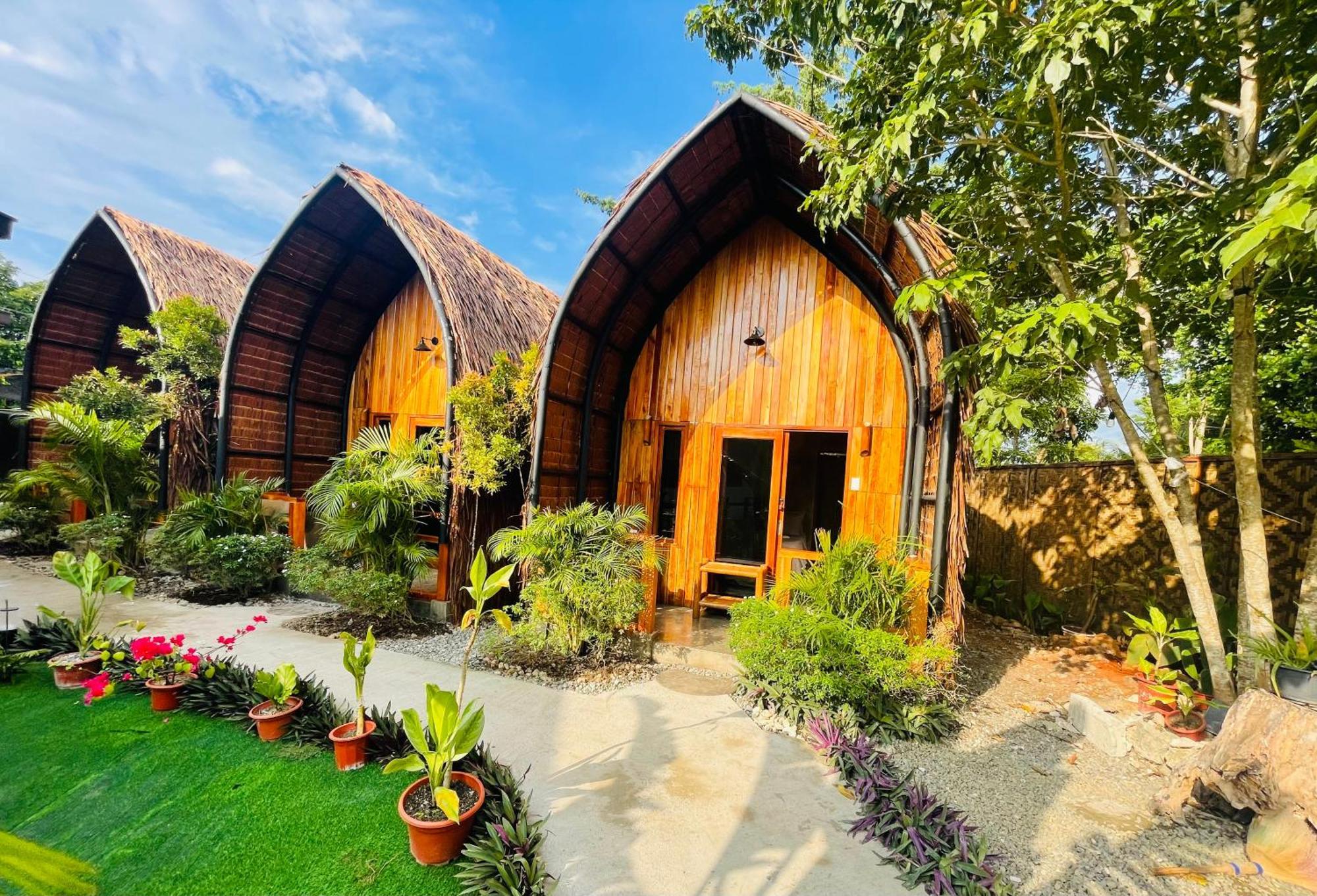 Maayong Hostel (Adults Only) 몰볼 외부 사진